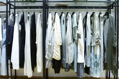 服裝批發(fā)新手店主注意事項 專賣店斷碼服裝采購全攻略