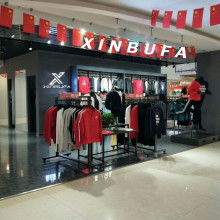 虎門海迪卡 一站式專業(yè)鞋帽批發(fā)，助力運(yùn)動(dòng)休閑服裝店高效供應(yīng)